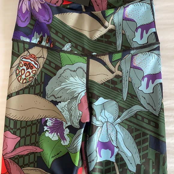 New Nike Icon Clash One floral Tights leggings - Picture 9 of 9